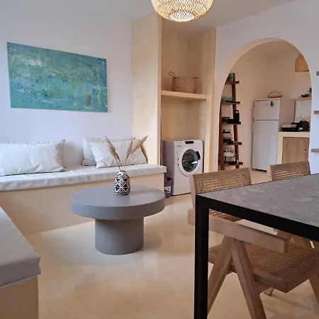 Charming Cozy * Naxos City